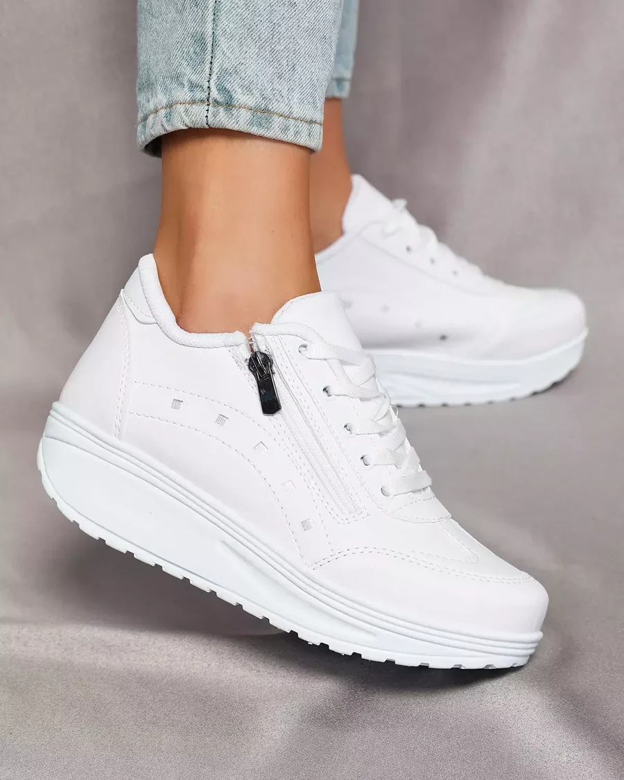 Sneaker